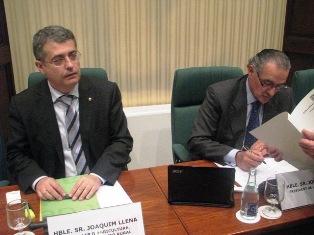 El conseller Llena i el president de la Comissió d'Agricultura, Josep Grau