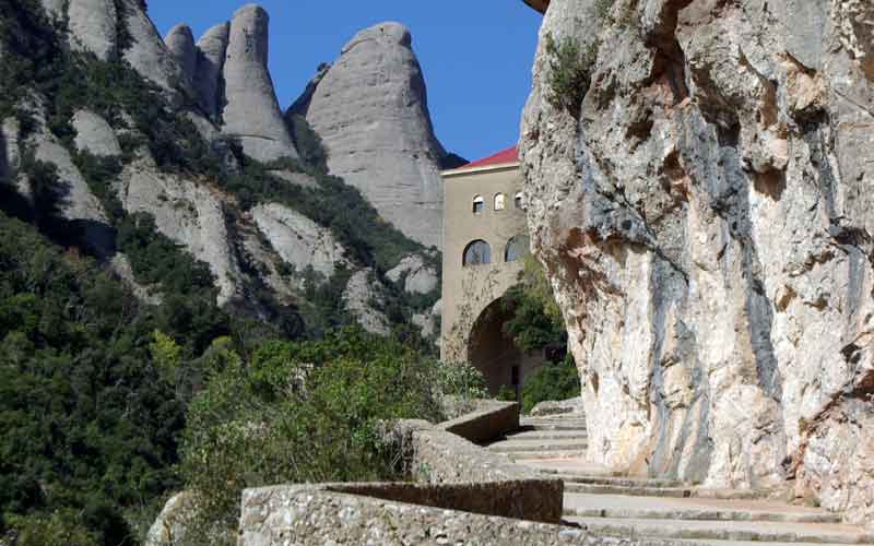 Path of Santa Cova