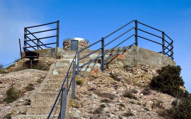 Summit of Sant Jeroni, direction table